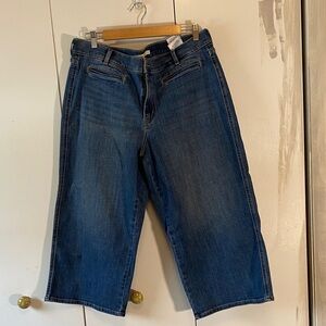 Levi's Women's Blue Ankle & Cropped Jeans